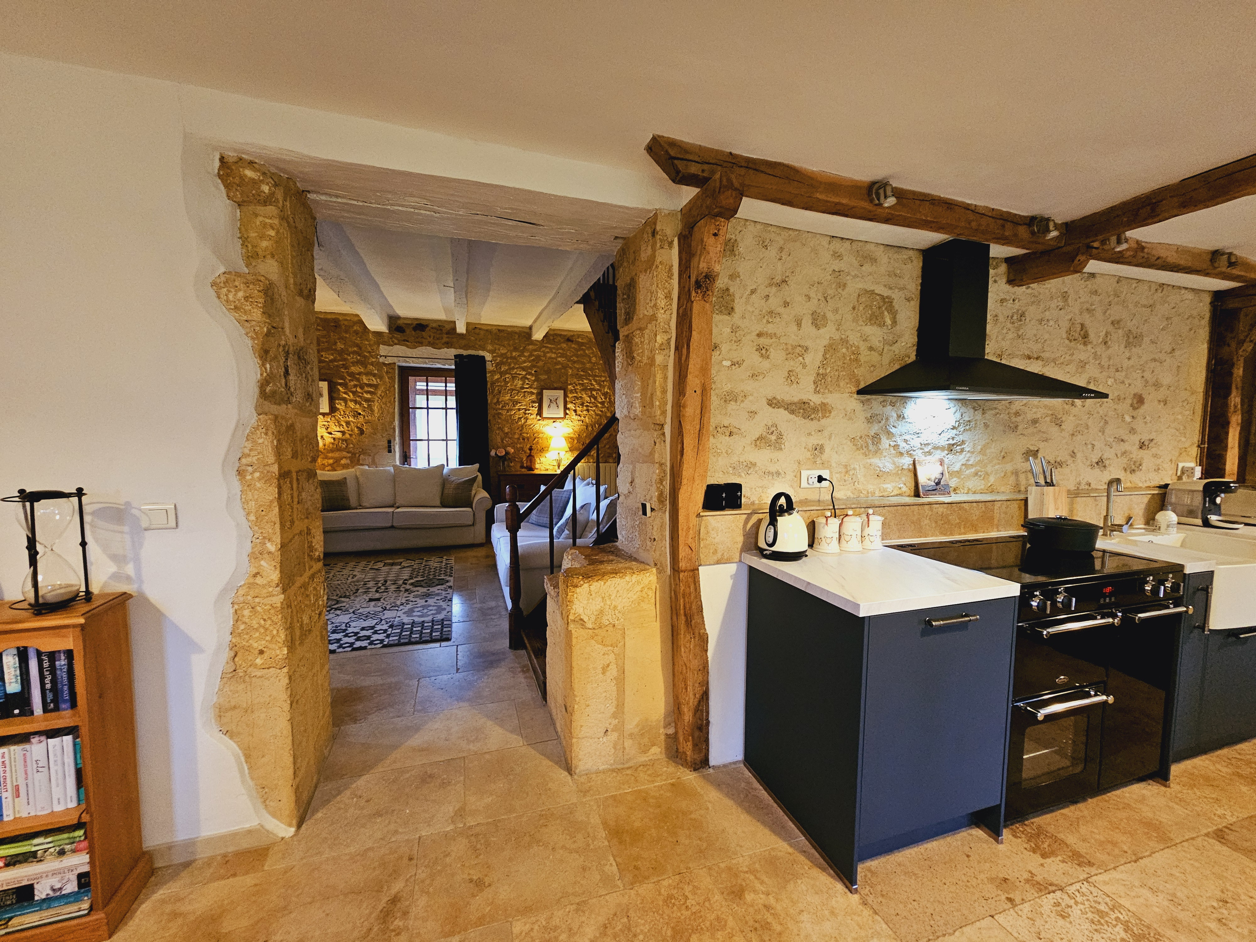 5 Bed, 2 Bath, HouseFor Sale, Lalinde, Dordogne, Aquitaine, 24150