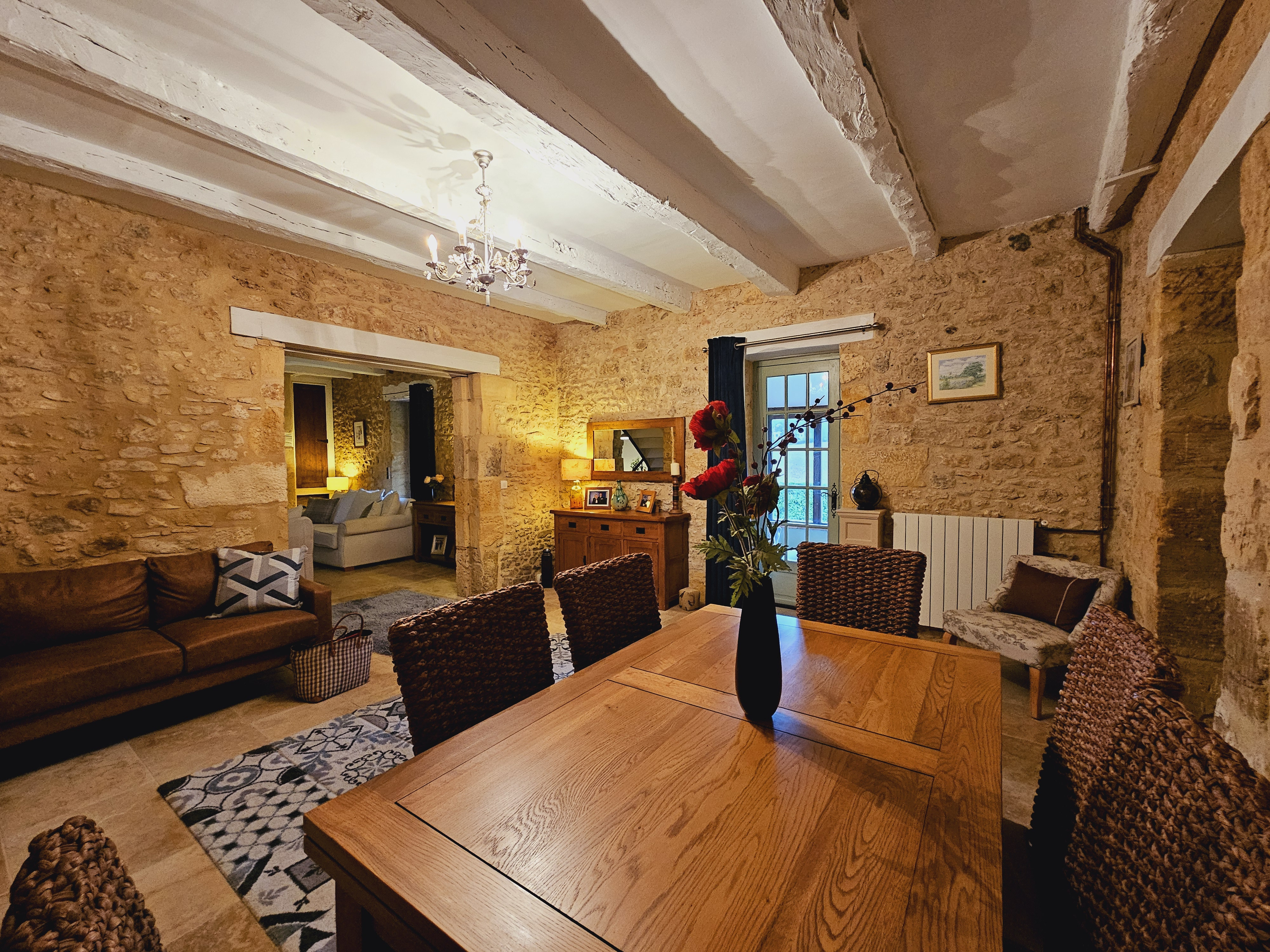 5 Bed, 2 Bath, HouseFor Sale, Lalinde, Dordogne, Aquitaine, 24150