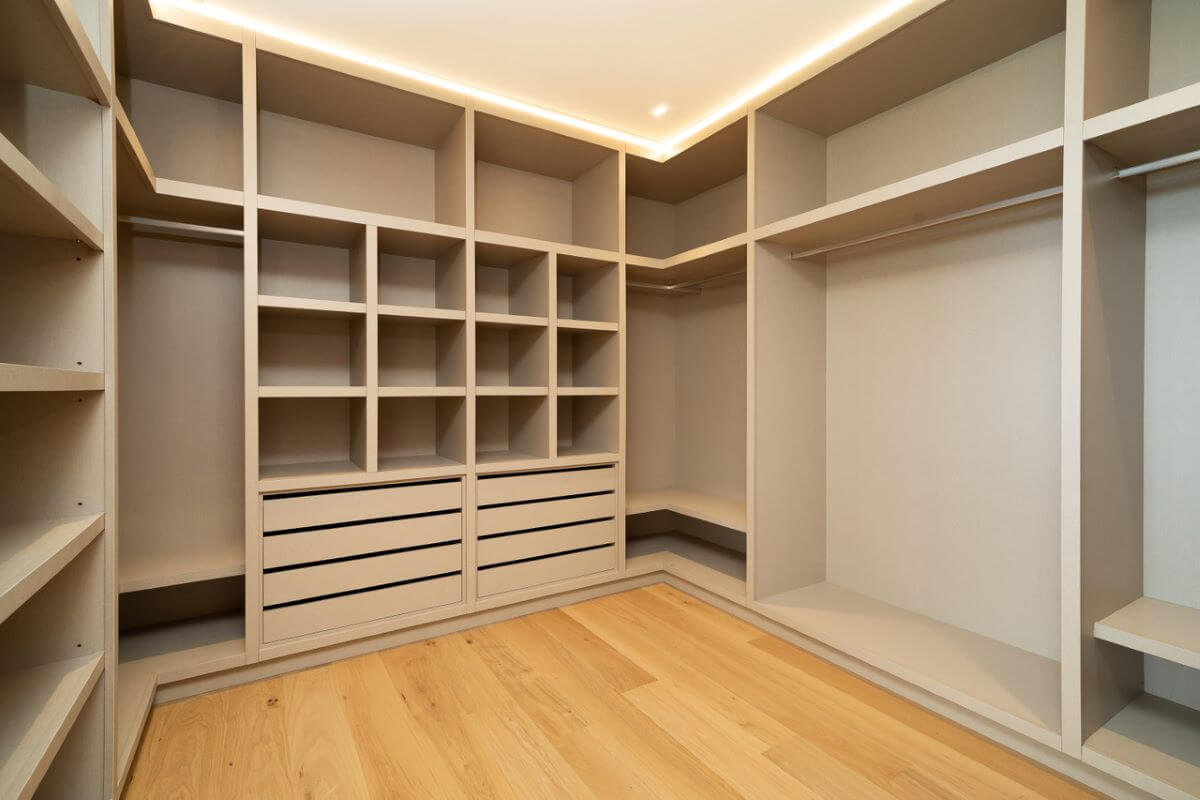 4 Bed, 4 Bath, HouseFor Sale, Benahavis, Malaga