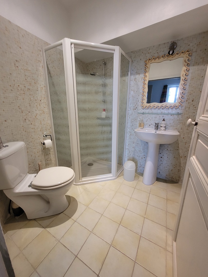 4 Bed, 4 Bath, HouseFor Sale, Autignac, Herault, Languedoc-Roussillon, 34480