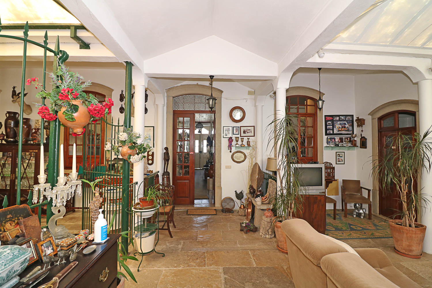 5 Bed, 3 Bath, HouseFor Sale, Town Center, Algarve 5 Bed, 3 Bath, HouseFor Sale, Town Center, Algarve