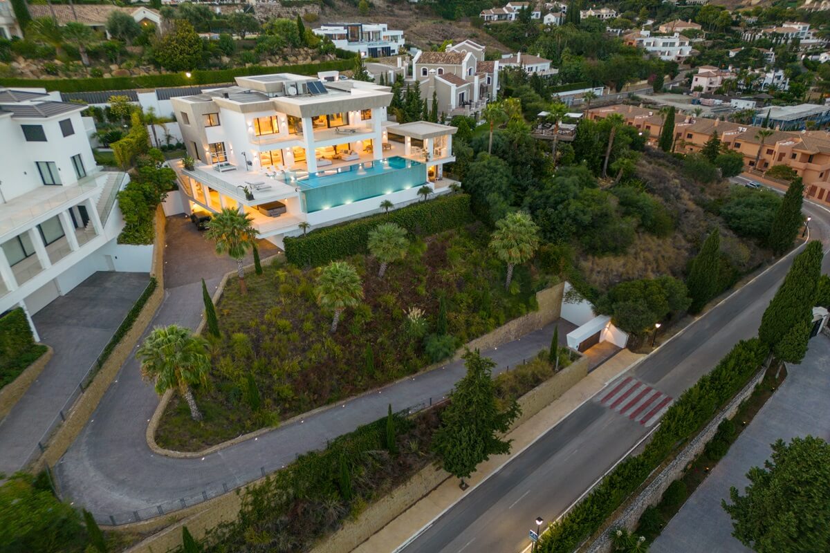 7 Bed, 8 Bath, HouseFor Sale, Estepona, Malaga 7 Bed, 8 Bath, HouseFor Sale, Estepona, Malaga