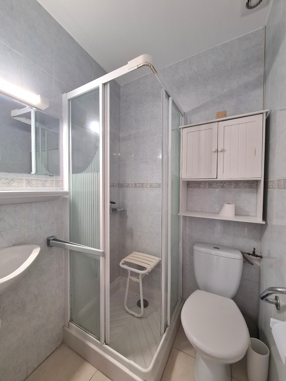 4 Bed, 2 Bath, HouseFor Sale, Beziers, Herault, Languedoc-Roussillon, 34500