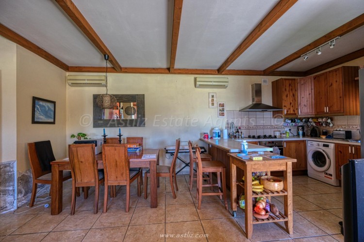 6 Bed, 4 Bath, HouseFor Sale, San Miguel De Abona, San Miguel De Abona