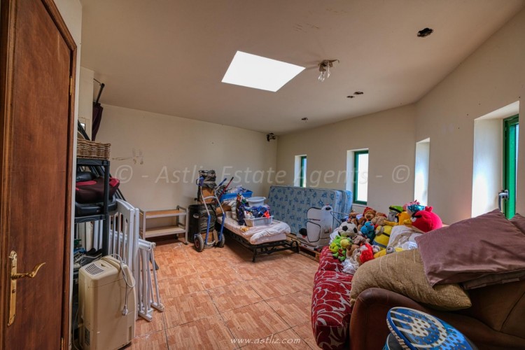 6 Bed, 4 Bath, HouseFor Sale, San Miguel De Abona, San Miguel De Abona