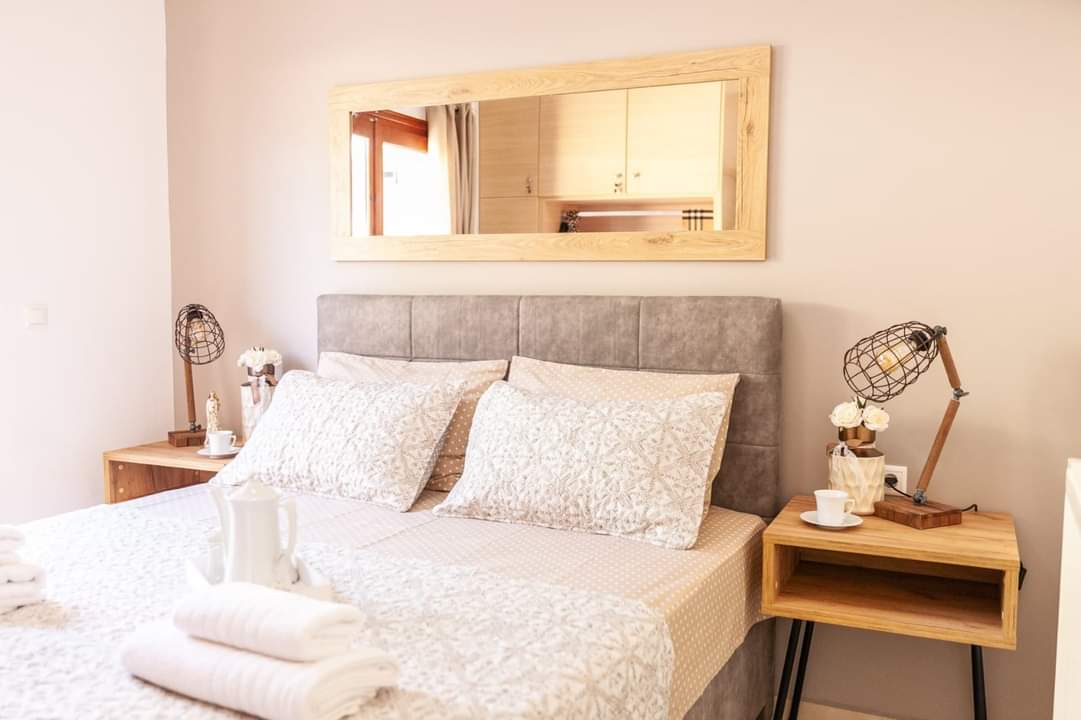 2 Bed, 1 Bath, HouseFor Sale, Chania, Crete