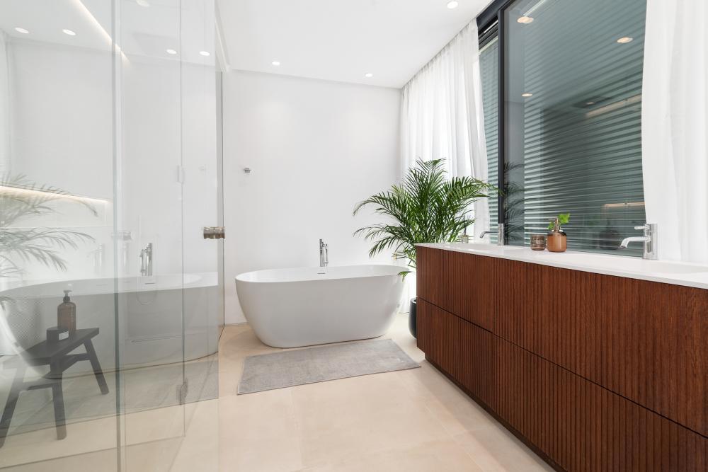 6 Bed, 6 Bath, HouseFor Sale, Marbella, Malaga