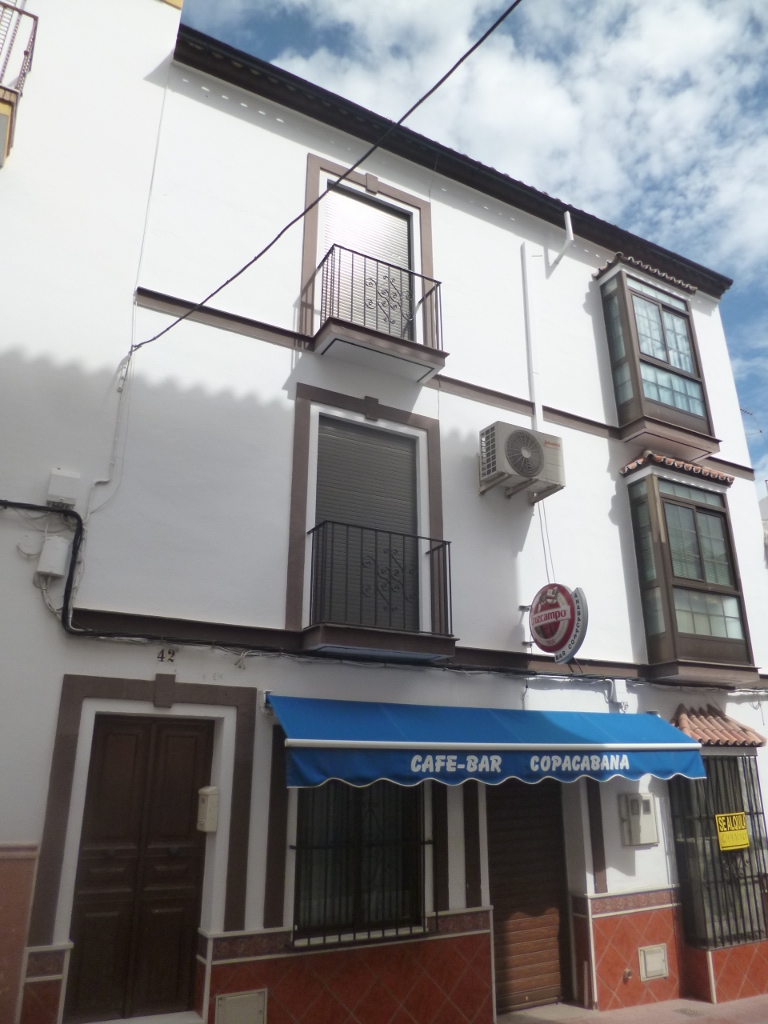 3 Bed, 1 Bath, ApartmentFor Sale, Olvera, Andalucia