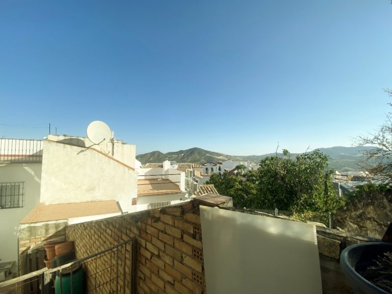 3 Bed, 1 Bath, HouseFor Sale, Olvera, Andalucia