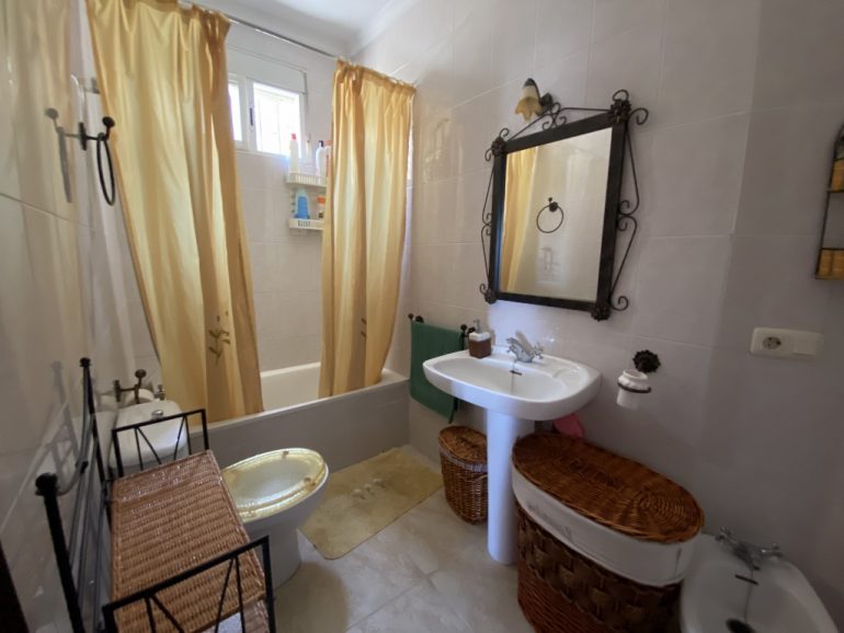 3 Bed, 2 Bath, HouseFor Sale, Torre Alhaquime, Andalucia