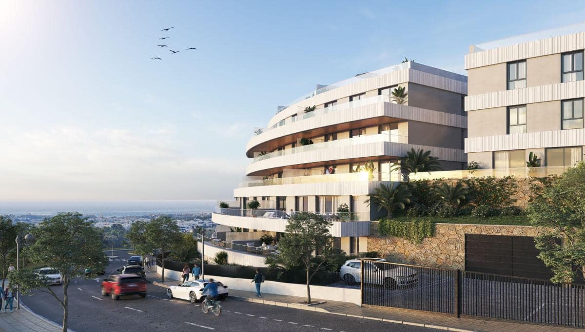 3 Bed, 2 Bath, ApartmentFor Sale, Estepona, Malaga