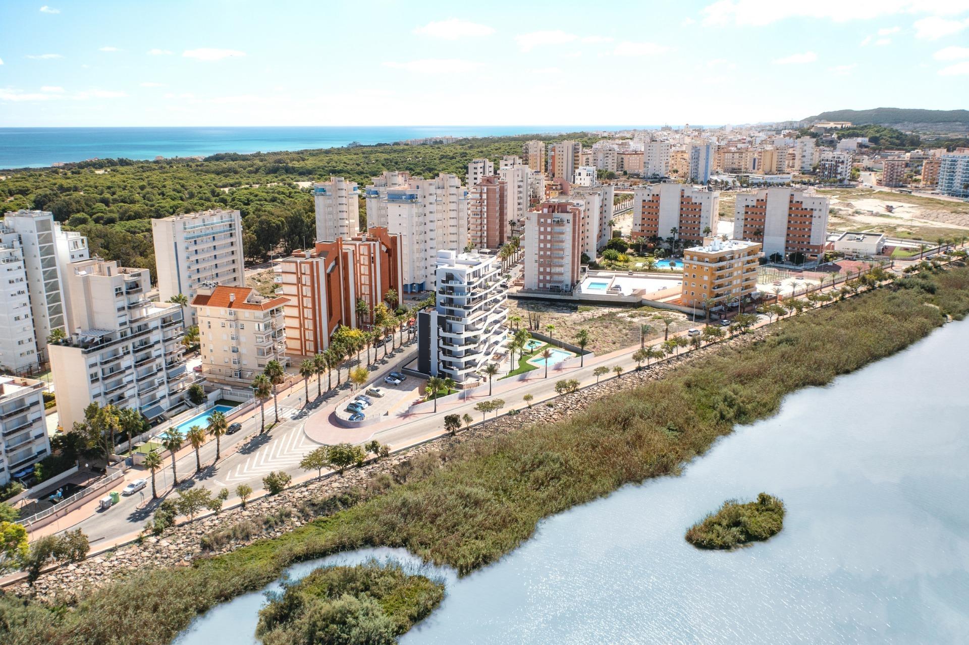 2 Bed, 2 Bath, ApartmentFor Sale, Guardamar Del Segura, Alicante