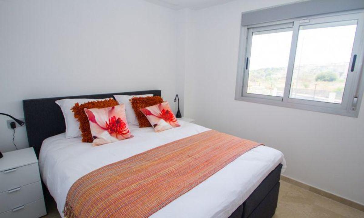 2 Bed, 2 Bath, ApartmentFor Sale, Las Filipinas, Alicante