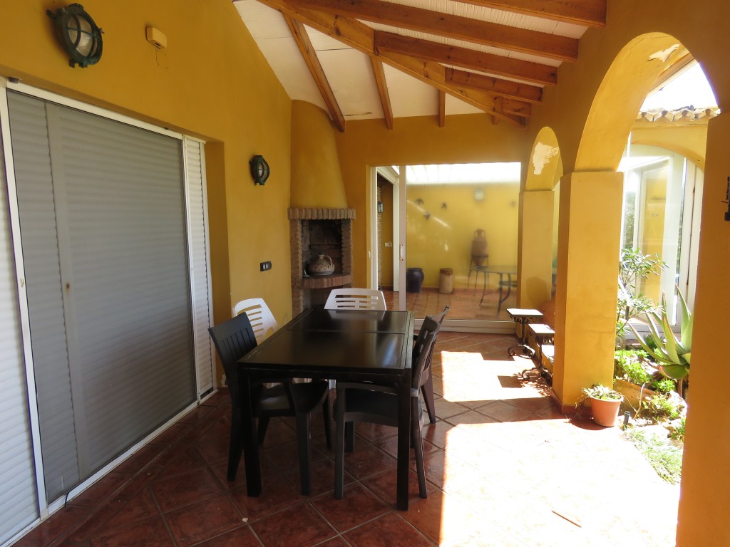 3 Bed, 2 Bath, HouseFor Sale, Marbella, Malaga