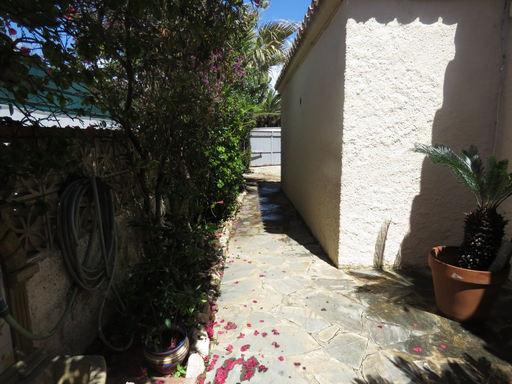 3 Bed, 2 Bath, HouseFor Sale, Marbella, Malaga