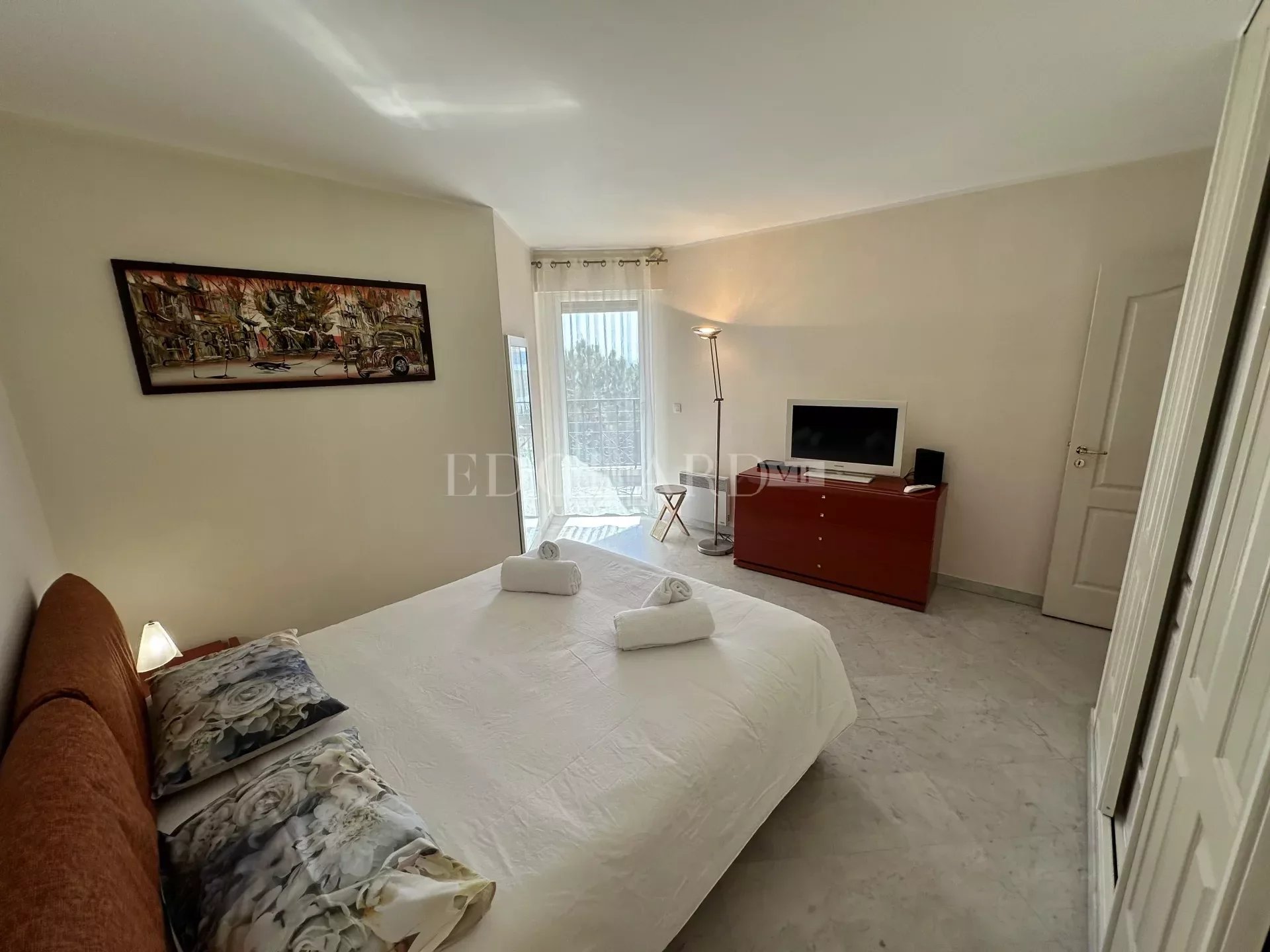 1 Bed, 1 Bath, ApartmentFor Sale, Menton, Alpes-Maritimes