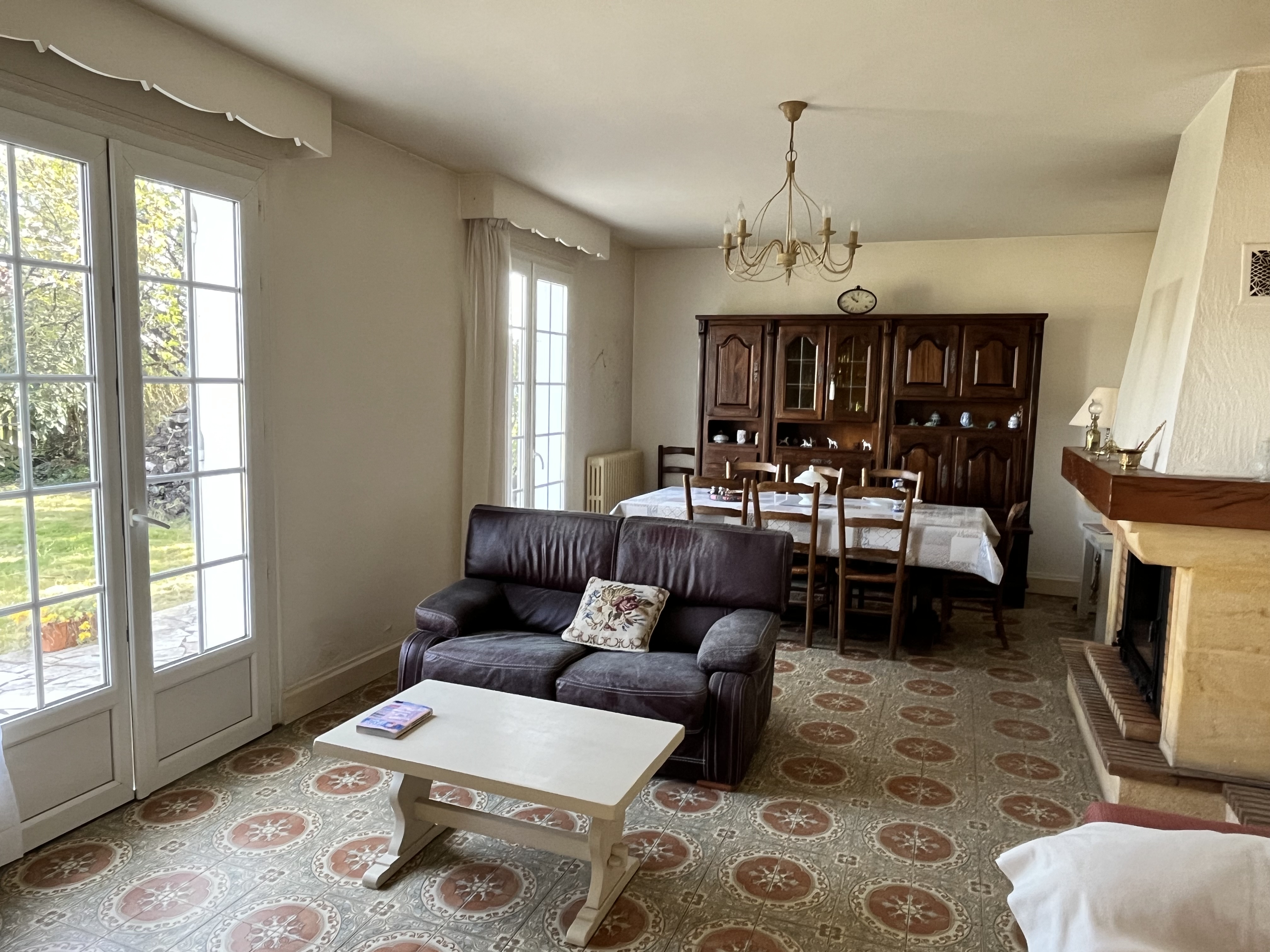 3 Bed, 1 Bath, HouseFor Sale, Sigoules, Dordogne, Aquitaine, 24240