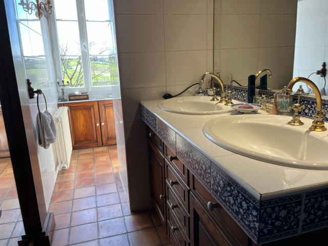 4 Bed, 2 Bath, HouseFor Sale, Duras, Lot-et-Garonne, Aquitaine, 47120