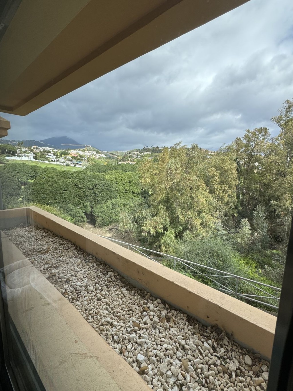 3 Bed, 2 Bath, ApartmentFor Sale, Nueva Andalucia, Malaga