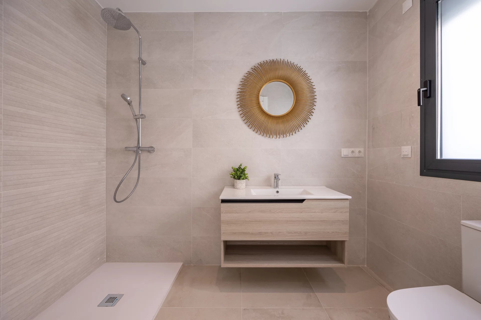 3 Bed, 2 Bath, HouseFor Sale, Finestrat, Alicante 3 Bed, 2 Bath, HouseFor Sale, Finestrat, Alicante