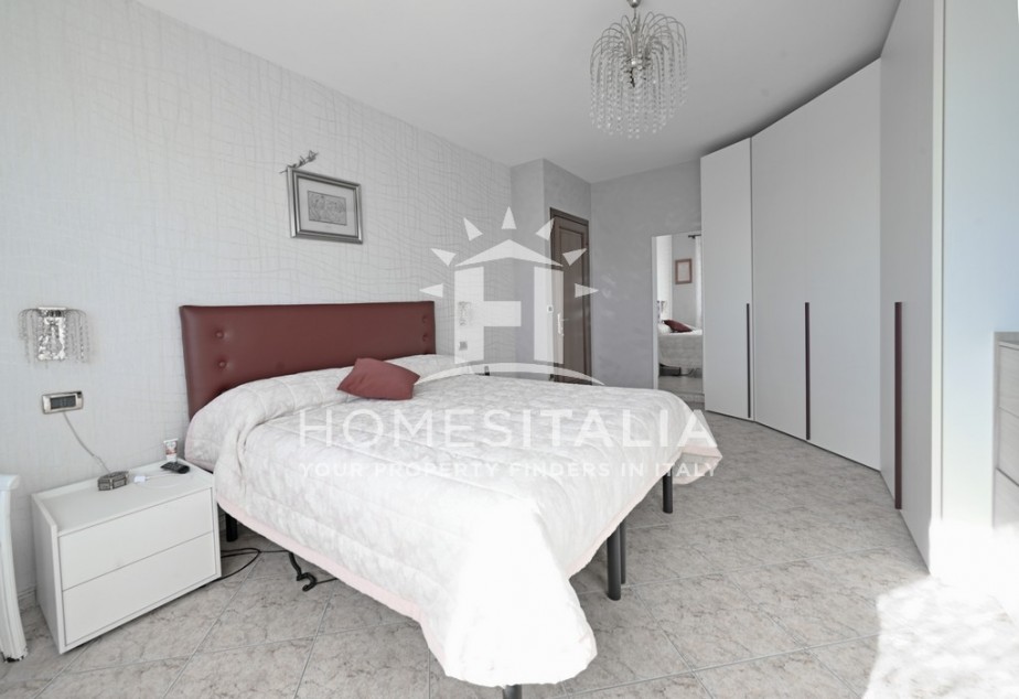 4 Bed, 2 Bath, ApartmentFor Sale, Viterbo, Viterbo, Latium