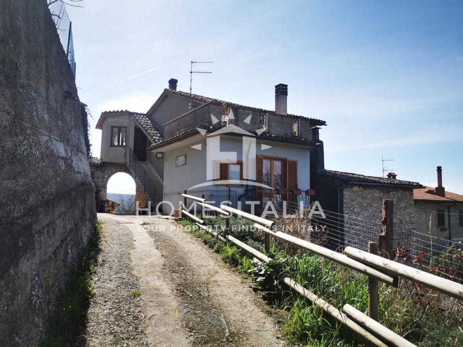 2 Bed, 1 Bath, ApartmentFor Sale, Montecchio, Terni, Umbria