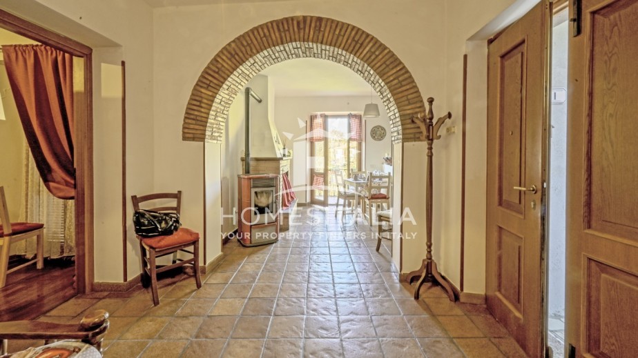 2 Bed, 1 Bath, ApartmentFor Sale, Montecchio, Terni, Umbria