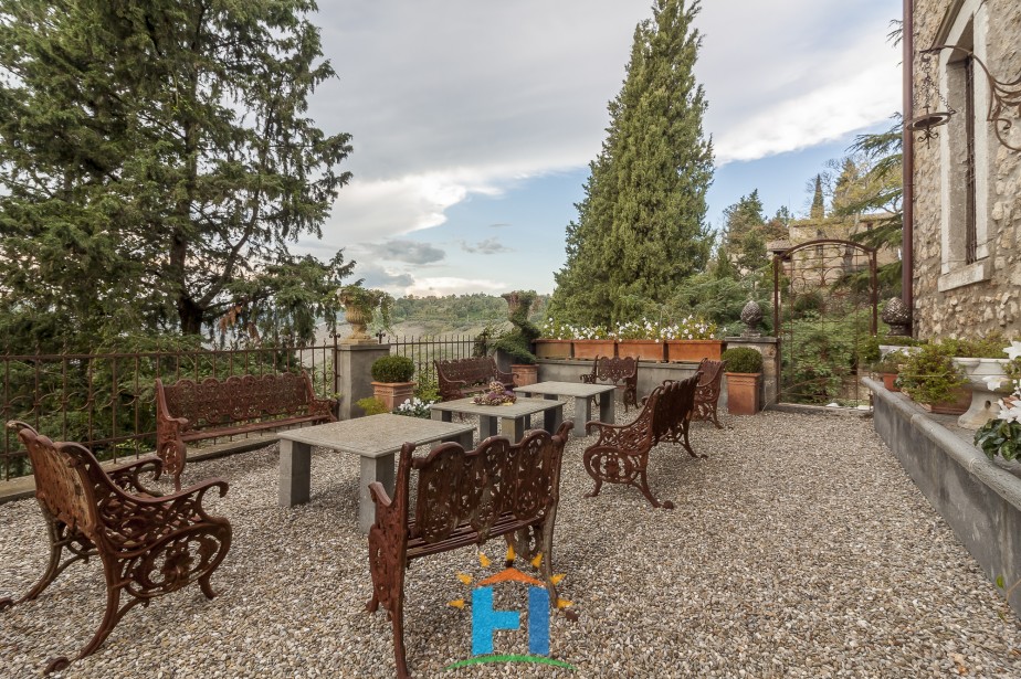 7 Bed, 8 Bath, HouseFor Sale, Civitella d'Agliano, Viterbo, Latium