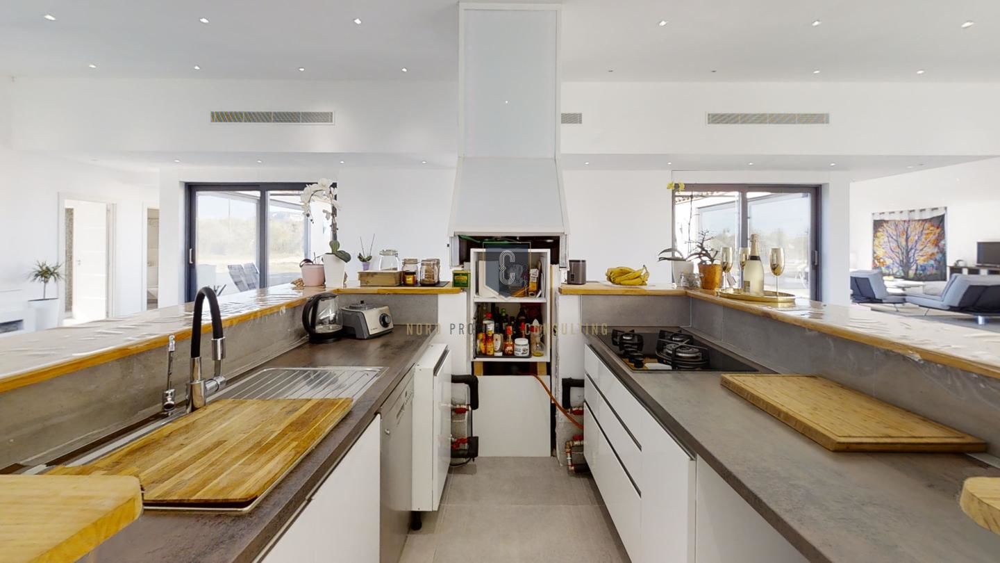 5 Bed, 5 Bath, HouseFor Sale, Palma, Illes Balears, 07609 5 Bed, 5 Bath, HouseFor Sale, Palma, Illes Balears, 07609