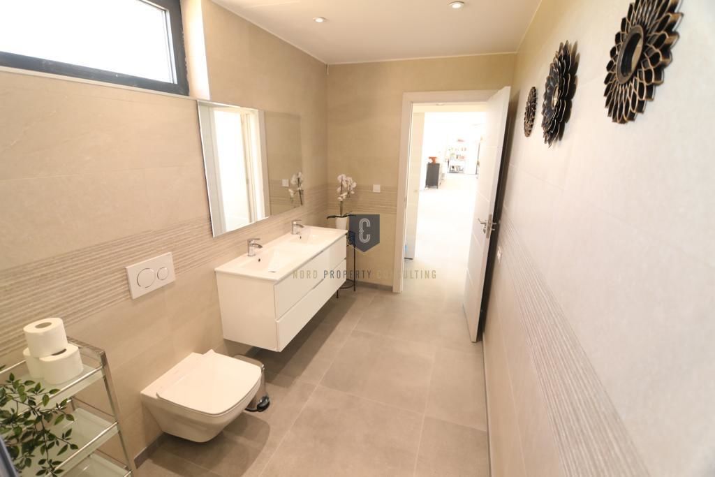 5 Bed, 5 Bath, HouseFor Sale, Palma, Illes Balears, 07609 5 Bed, 5 Bath, HouseFor Sale, Palma, Illes Balears, 07609