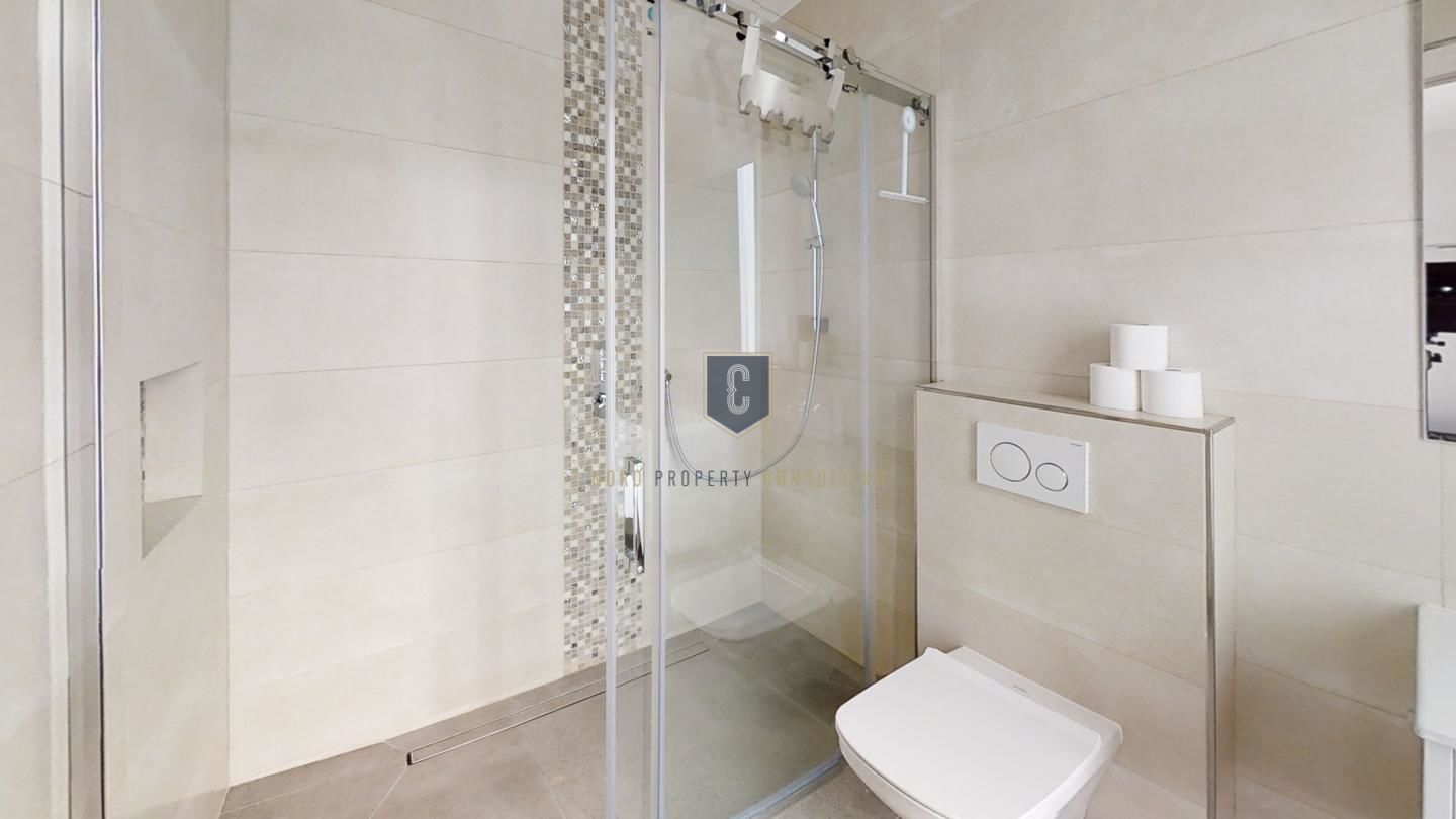 5 Bed, 5 Bath, HouseFor Sale, Palma, Illes Balears, 07609 5 Bed, 5 Bath, HouseFor Sale, Palma, Illes Balears, 07609