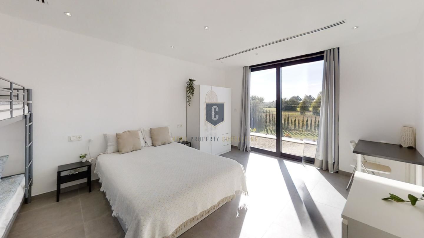 5 Bed, 5 Bath, HouseFor Sale, Palma, Illes Balears, 07609 5 Bed, 5 Bath, HouseFor Sale, Palma, Illes Balears, 07609