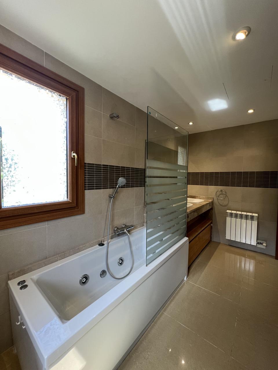 4 Bed, 4 Bath, HouseFor Sale, Santa Ponsa, Illes Balears, 07180 4 Bed, 4 Bath, HouseFor Sale, Santa Ponsa, Illes Balears, 07180