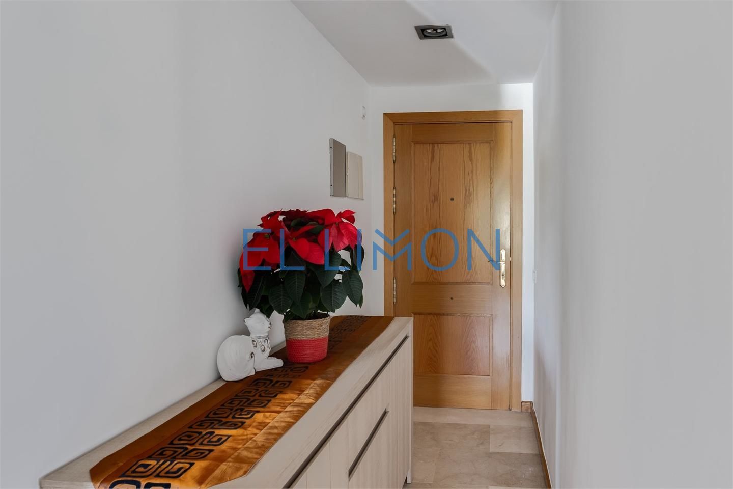 2 Bed, 1 Bath, ApartmentFor Sale, Palma, Illes Balears, 07001