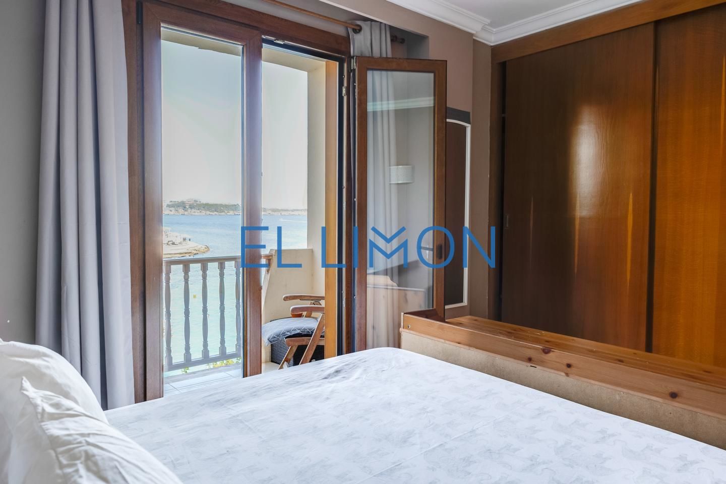 4 Bed, 3 Bath, ApartmentFor Sale, Palma, Illes Balears, 07001 4 Bed, 3 Bath, ApartmentFor Sale, Palma, Illes Balears, 07001