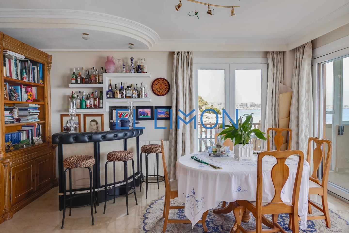 4 Bed, 3 Bath, ApartmentFor Sale, Palma, Illes Balears, 07001 4 Bed, 3 Bath, ApartmentFor Sale, Palma, Illes Balears, 07001