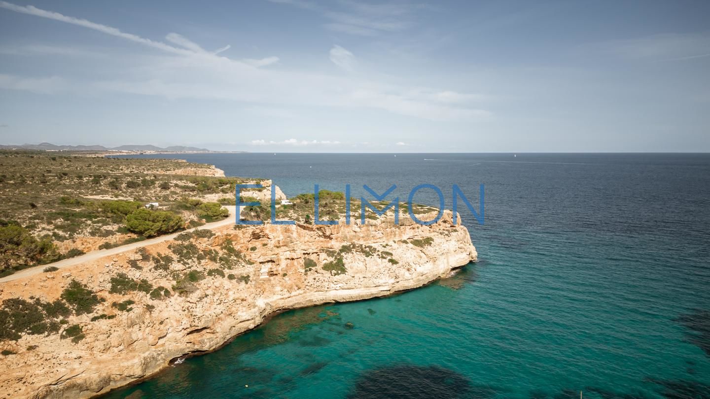 3 Bed, 2 Bath, ApartmentFor Sale, Cales de Mallorca, Illes Balears, 07689