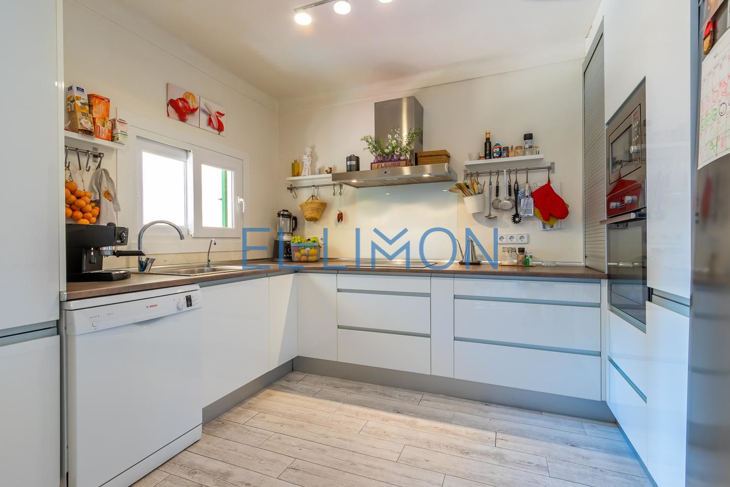 3 Bed, 2 Bath, HouseFor Sale, Alcudia, Illes Balears, 07400