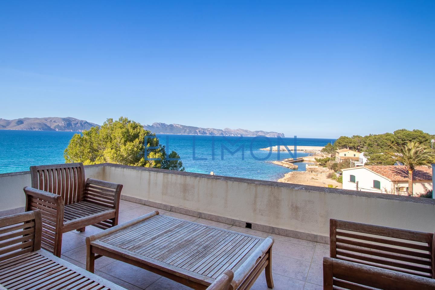 3 Bed, 2 Bath, HouseFor Sale, Alcudia, Illes Balears, 07400