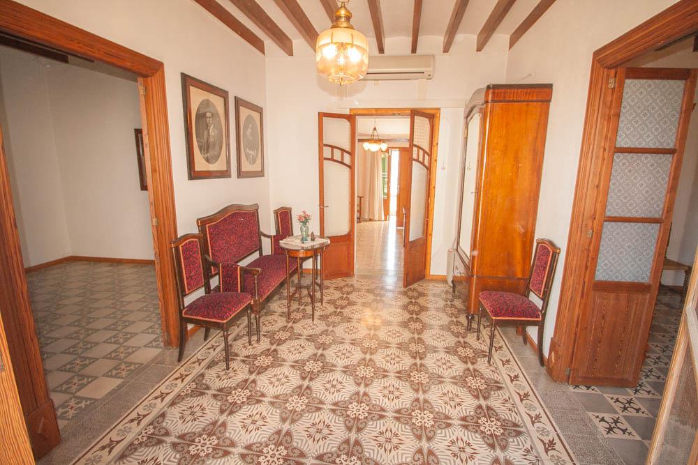 5 Bed, 2 Bath, HouseFor Sale, Sa Pobla, Illes Balears, 07400