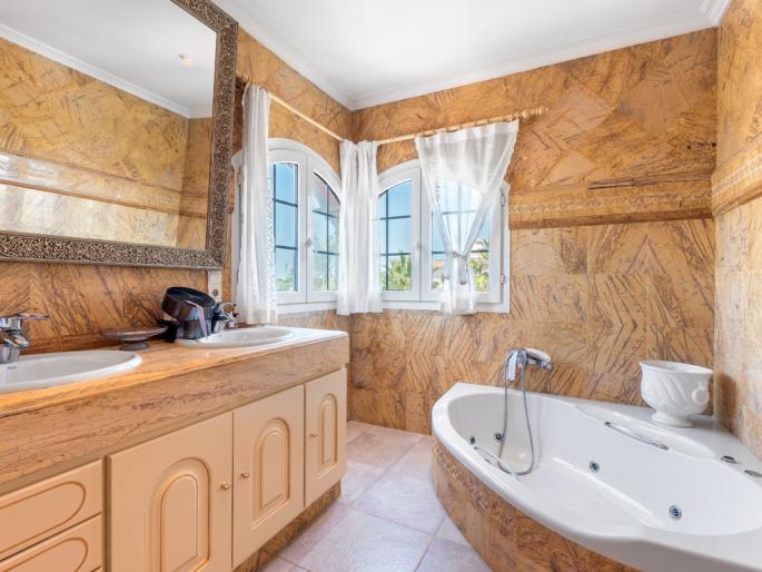 4 Bed, 4 Bath, HouseFor Sale, Palma, Illes Balears, 07001