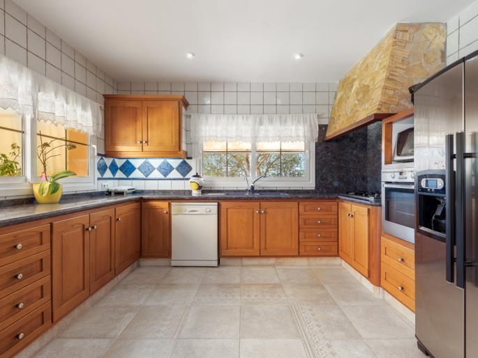 4 Bed, 4 Bath, HouseFor Sale, Palma, Illes Balears, 07001