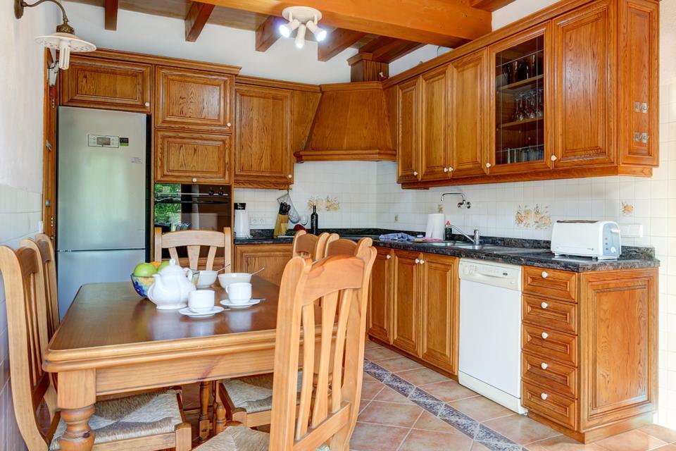 6 Bed, 3 Bath, HouseFor Sale, Alcudia, Illes Balears, 07400
