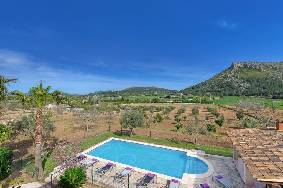 6 Bed, 3 Bath, HouseFor Sale, Alcudia, Illes Balears, 07400