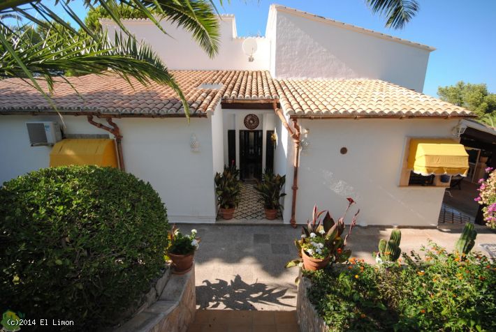 1 Bed, 1 Bath, ApartmentFor Sale, Soi Suanwat, Rawai Sub-District, Muang District, P, Phuket, NaiHarn, South