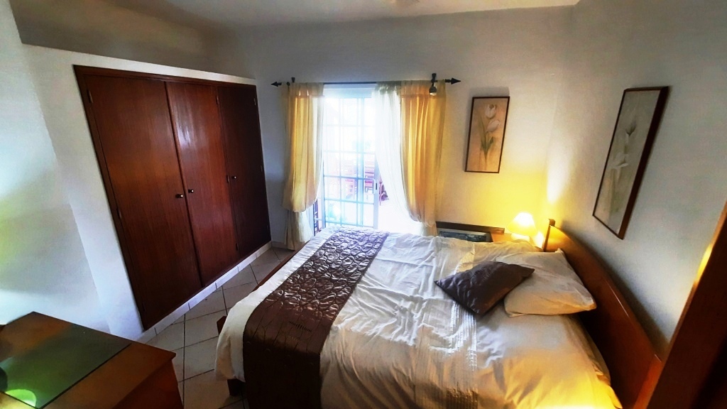 2 Bed, 2 Bath, HouseFor Sale, Loule Algarve Portugal, Algarve, 8100-070