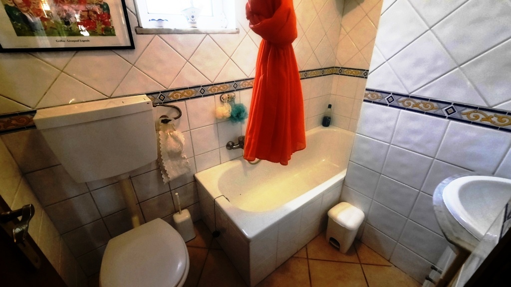 2 Bed, 2 Bath, HouseFor Sale, Loule Algarve Portugal, Algarve, 8100-070