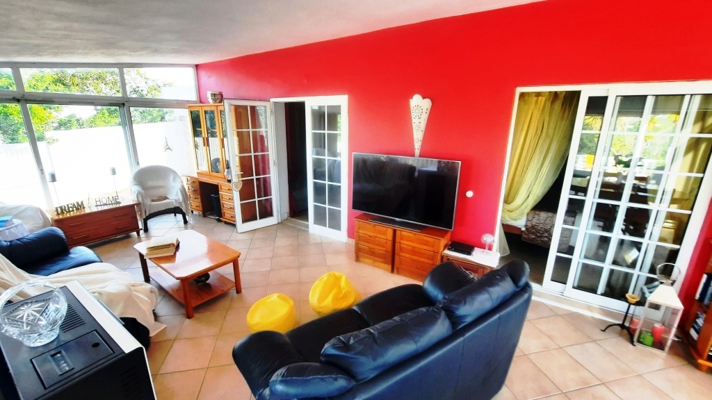 2 Bed, 2 Bath, HouseFor Sale, Loule Algarve Portugal, Algarve, 8100-070