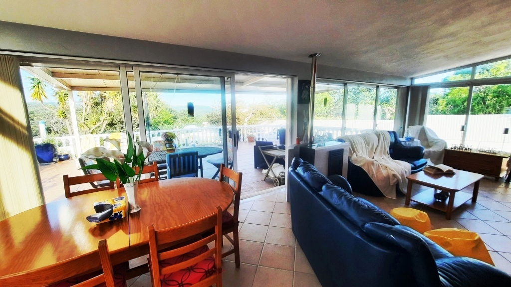 2 Bed, 2 Bath, HouseFor Sale, Loule Algarve Portugal, Algarve, 8100-070