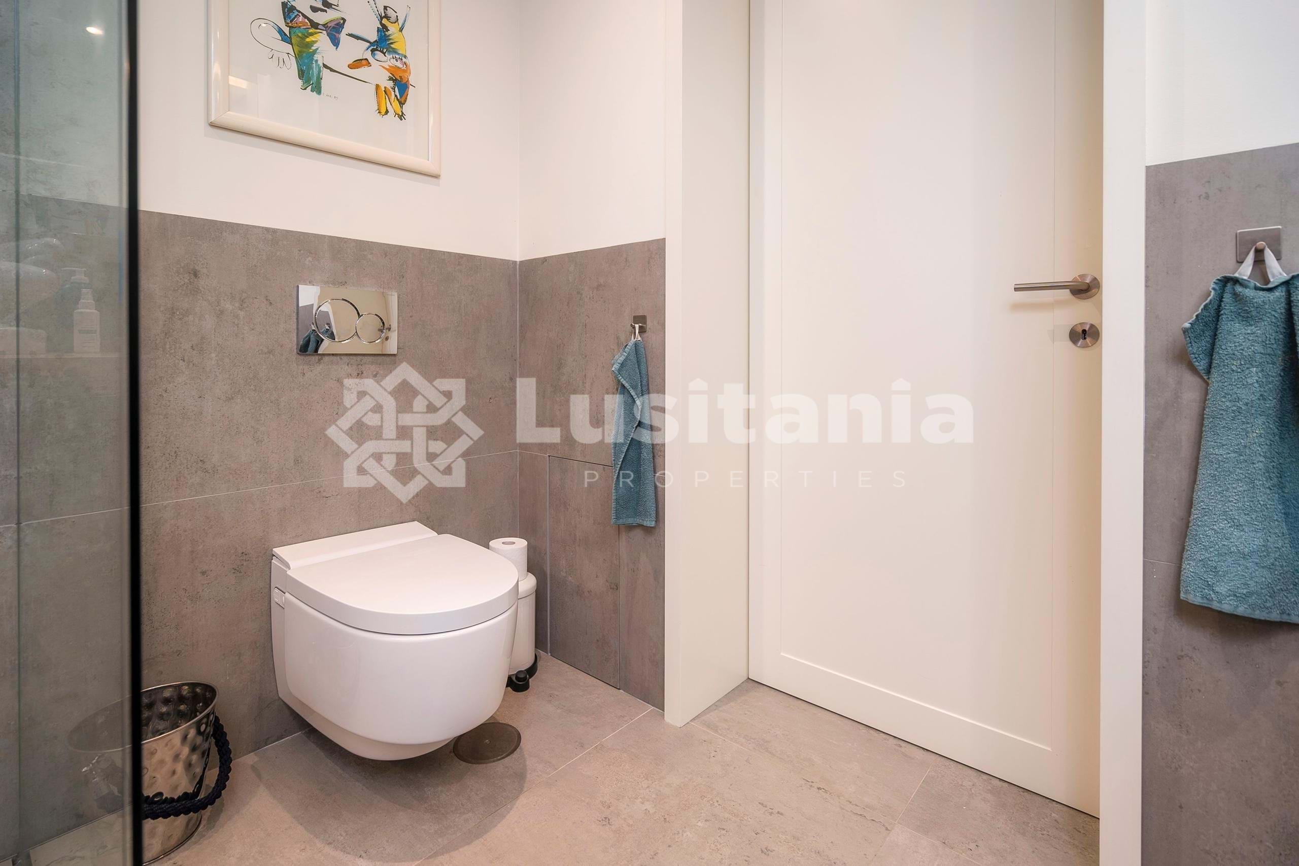 3 Bed, 3 Bath, ApartmentFor Sale, Vilamoura, Loulé, Faro, 8125-407